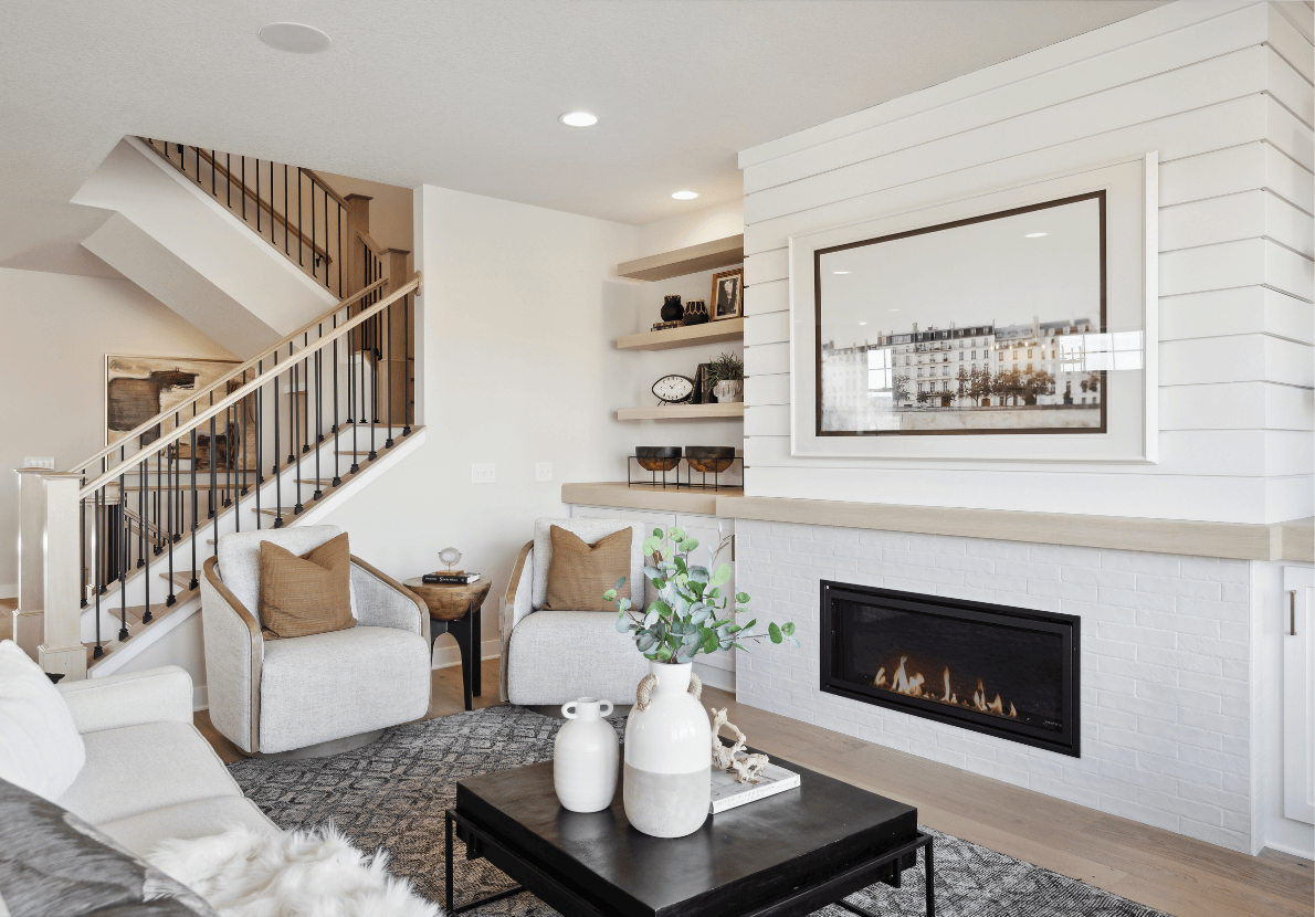 5280 Rolling Hills Pkwy
